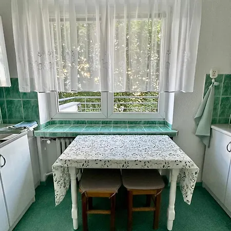Frania - Powrot Do Prl Poznań